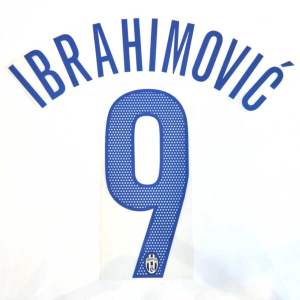 J 2005-06 AWAY Ibrahimovic'-9