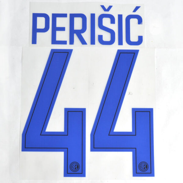 FCI 2017-18 AWAY Perisic-44