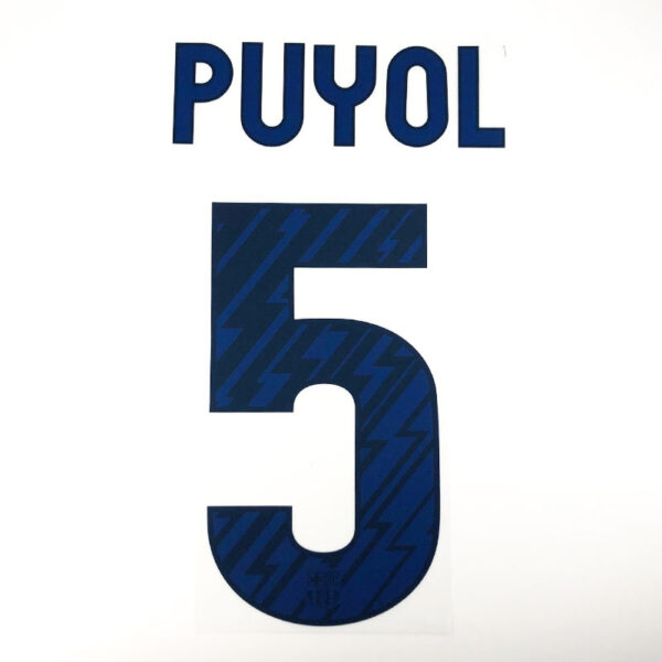 FCB 2010-11 AWAY Puyol-5